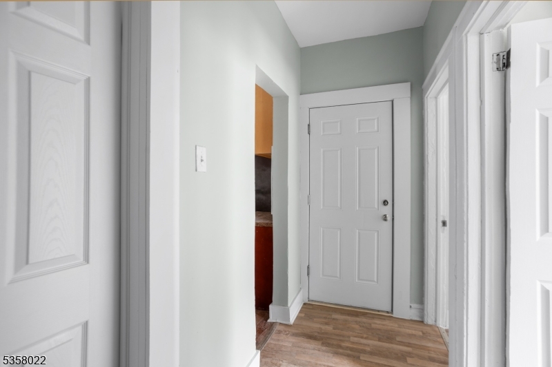 51 Schley Street Newark, NJ 07112 - Photo 22 of 27