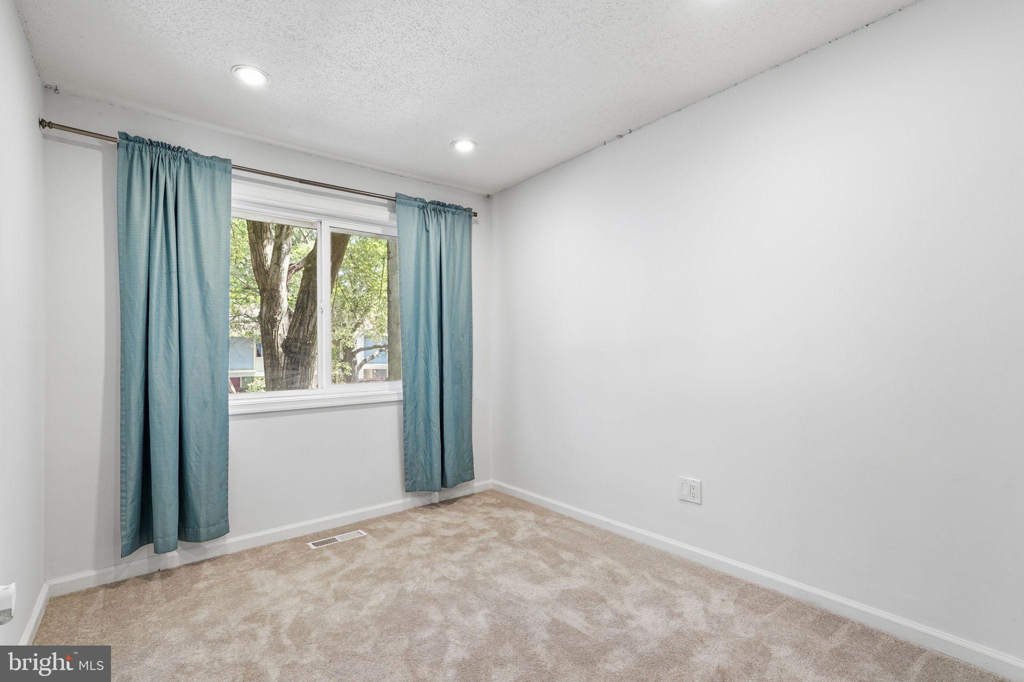 2366 Southgate Square Reston, VA 20191 - Photo 12 of 32 Gallery Image 12