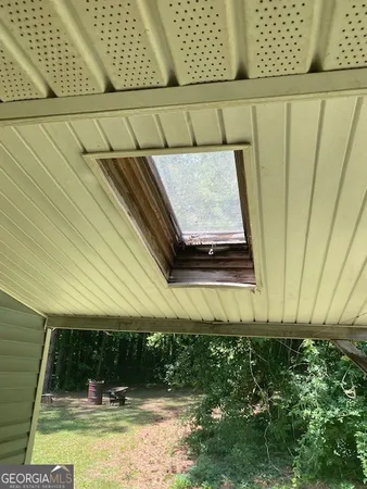 a view of a back yard of the house