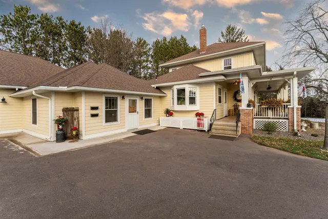 $1,499,000 | 925 14th Street, Cloquet, MN 55720