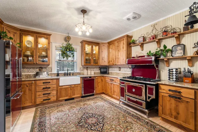 $1,499,000 | 925 14th Street, Cloquet, MN 55720