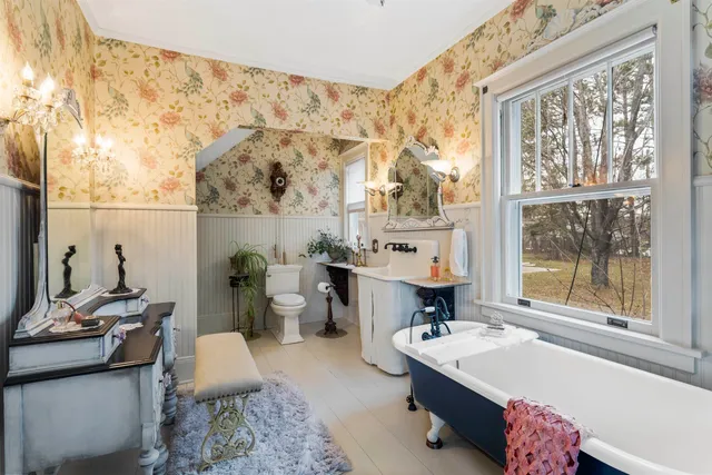 $1,499,000 | 925 14th Street, Cloquet, MN 55720