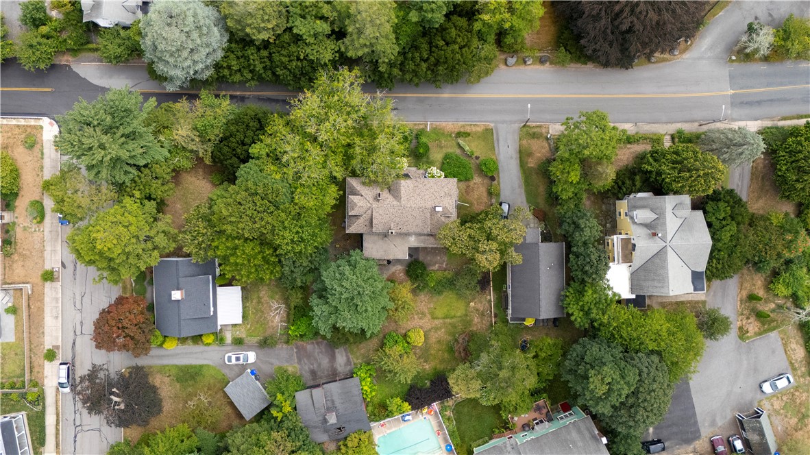 733 Pleasant Street Pawtucket, RI 02860 - Photo 6 of 49