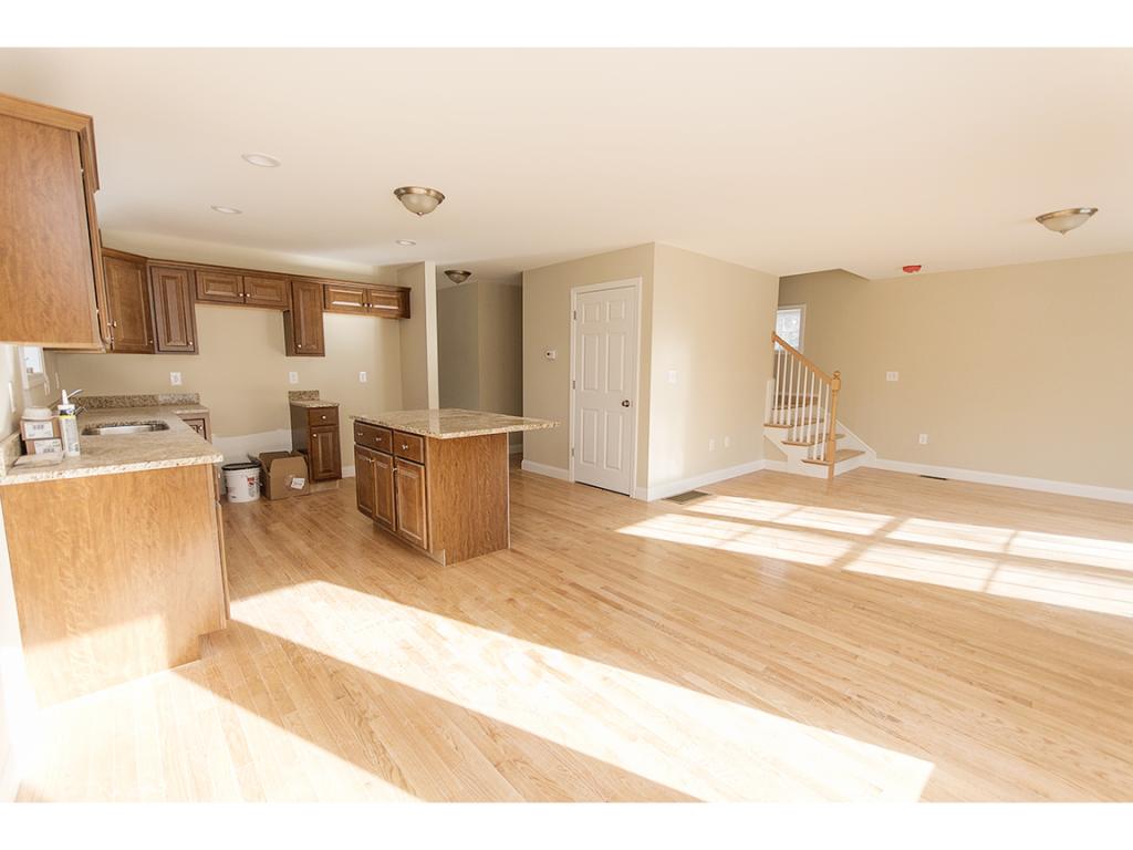 7 Indian Hill Road Sandown, NH 03873 - Photo 5 of 11 Gallery Image 5