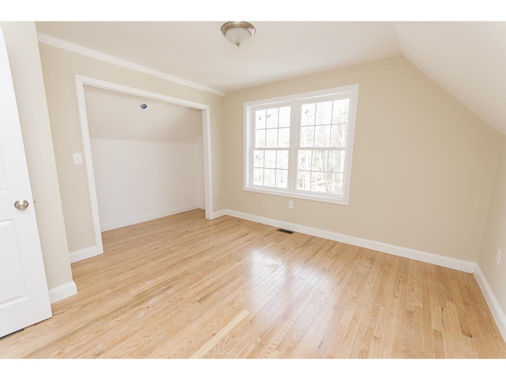7 Indian Hill Road Sandown, NH 03873 - Photo 8 of 11 Gallery Image 8