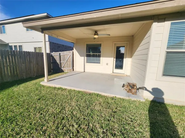 $2,400 | 3217 Jackal Drive, Lorena, TX 76655