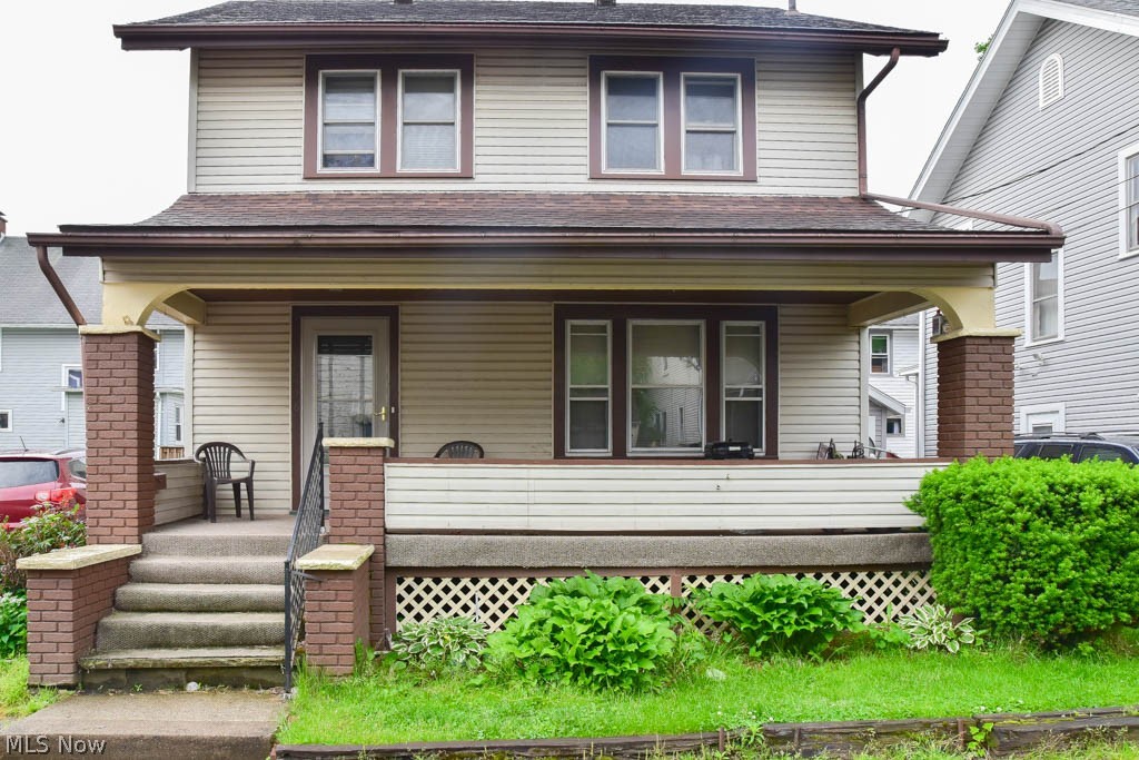 2418 Ada Place Northwest Canton, OH 44708 - Photo 1 of 14 Welcome to this 3 bedroom, 1 full bath colonial!