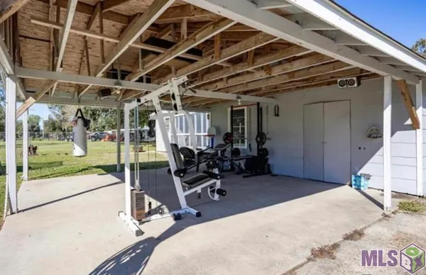 $280,000 | 19860 Highway 77, Grosse Tete, LA 70740