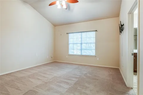 $295,000 | 187 Castleridge Drive, Unit B, Little Elm, TX 75068