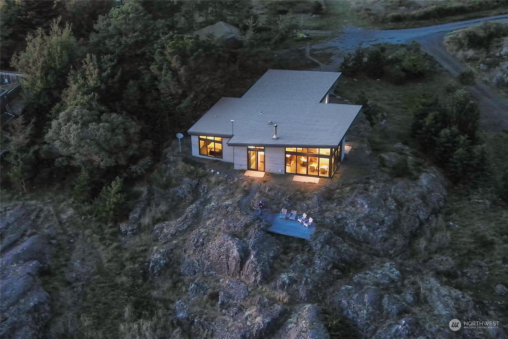 117 Half Moon Road Friday Harbor, WA 98250 - Photo 5 of 40 Gallery Image 5