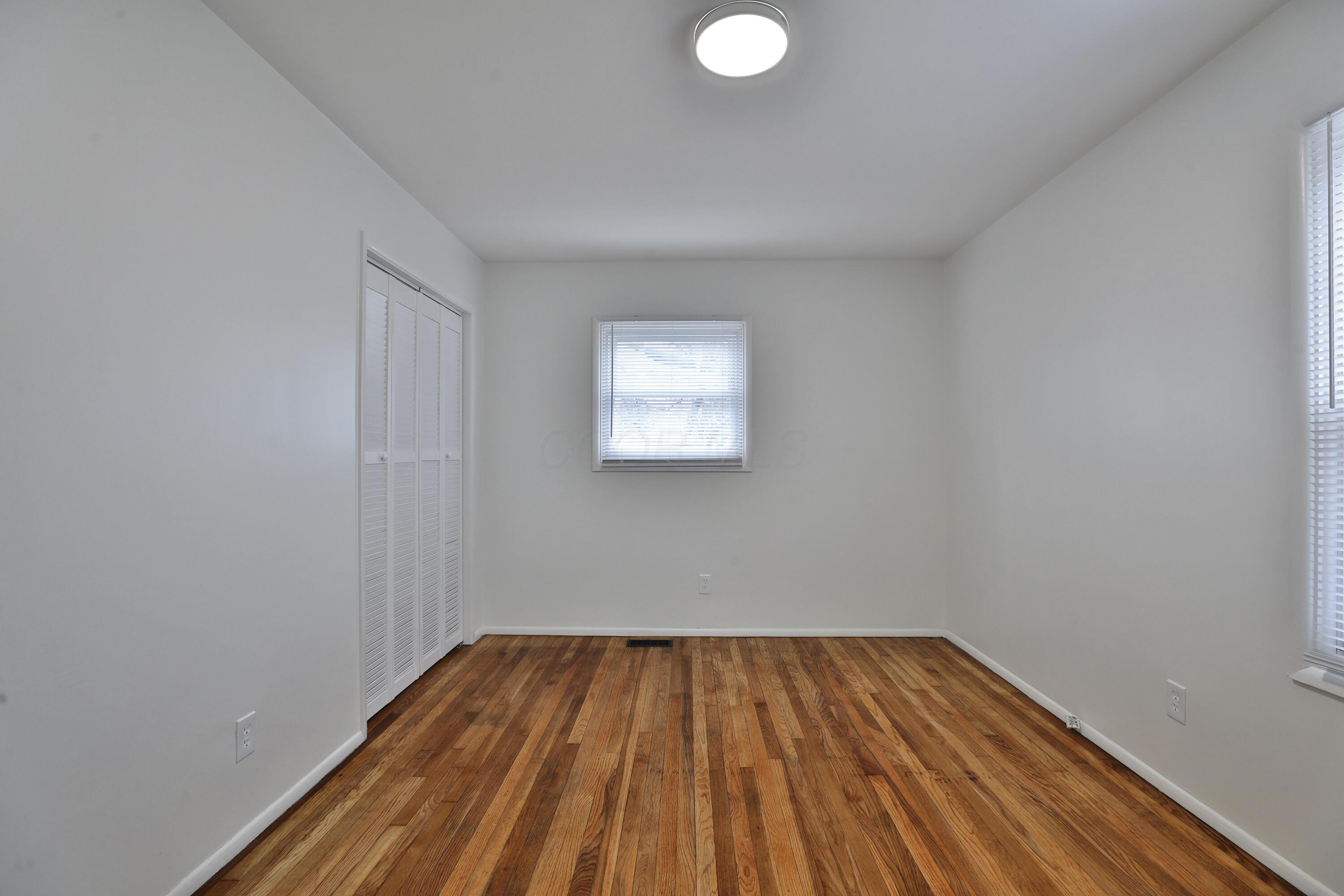 3745 Maize Road Columbus, OH 43224 - Photo 21 of 40 3745-Maize-27