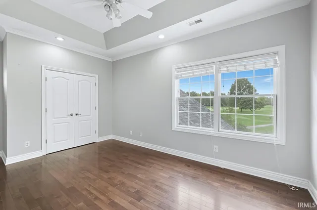 $720,000 | 7105 West St Andrews Avenue, Yorktown, IN 47396