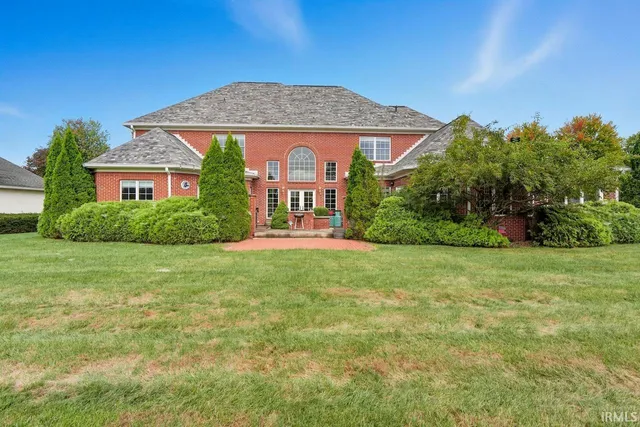 $720,000 | 7105 West St Andrews Avenue, Yorktown, IN 47396