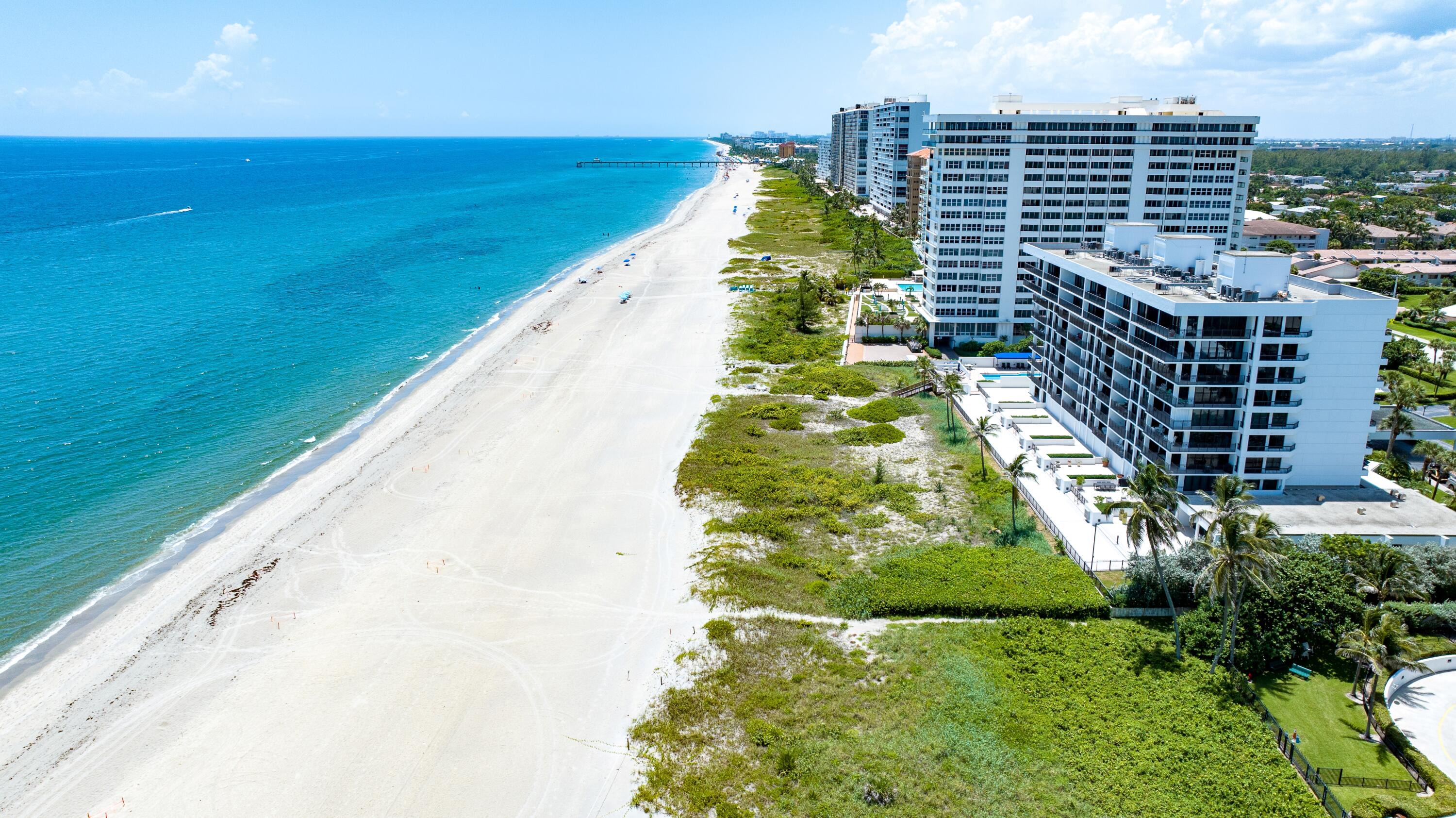 1800 South Ocean Boulevard, Unit 6B Boca Raton, FL 33432 - Photo 34 of 34 a view of a city