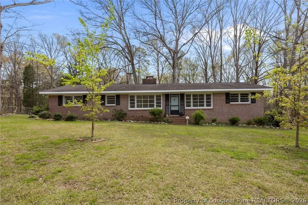 $289,000 | 408 Sherwood Drive, Sanford, NC 27330