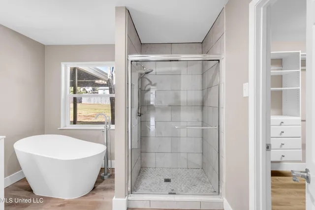 $460,000 | 8828 Manoo Place, Diamondhead, MS 39525