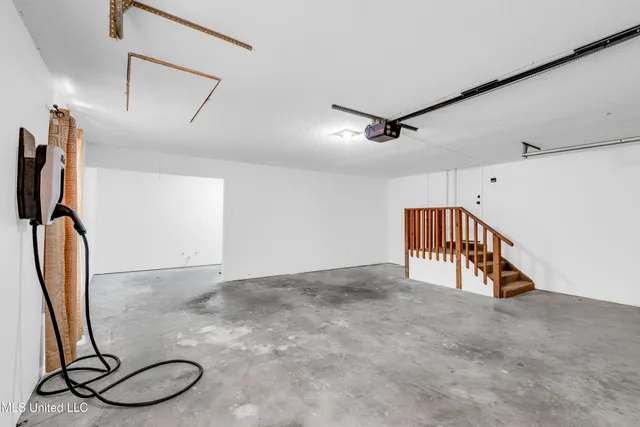 $460,000 | 8828 Manoo Place, Diamondhead, MS 39525