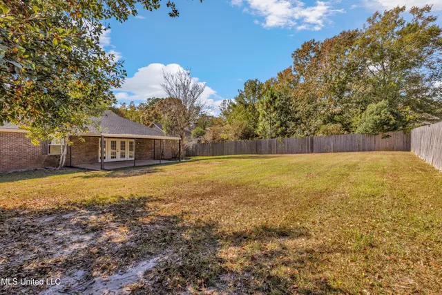 $460,000 | 8828 Manoo Place, Diamondhead, MS 39525