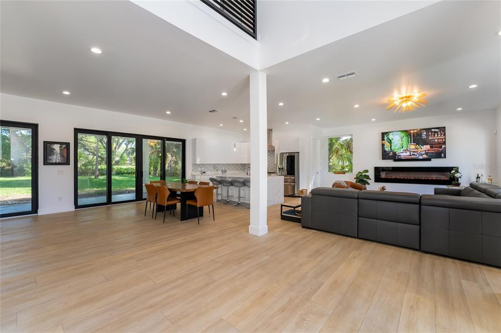 11113 Lake Butler Boulevard Windermere, FL 34786 - Photo 2 of 31