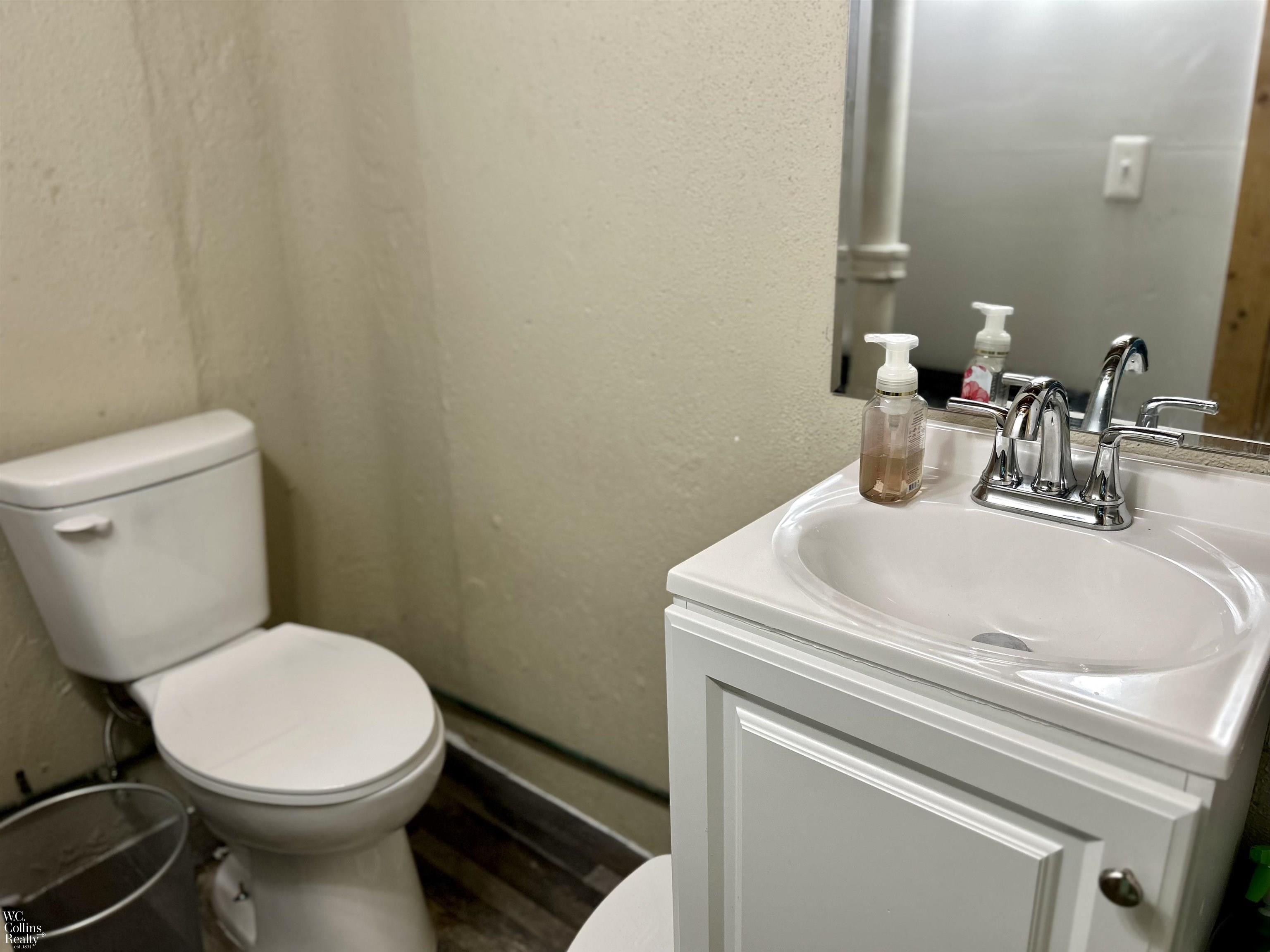 25219 Rubin Road Warren, MI 48089 - Photo 16 of 20