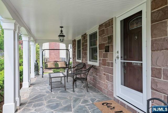 211 Bellair Road Ridgewood, NJ 07450 - Photo 5 of 47