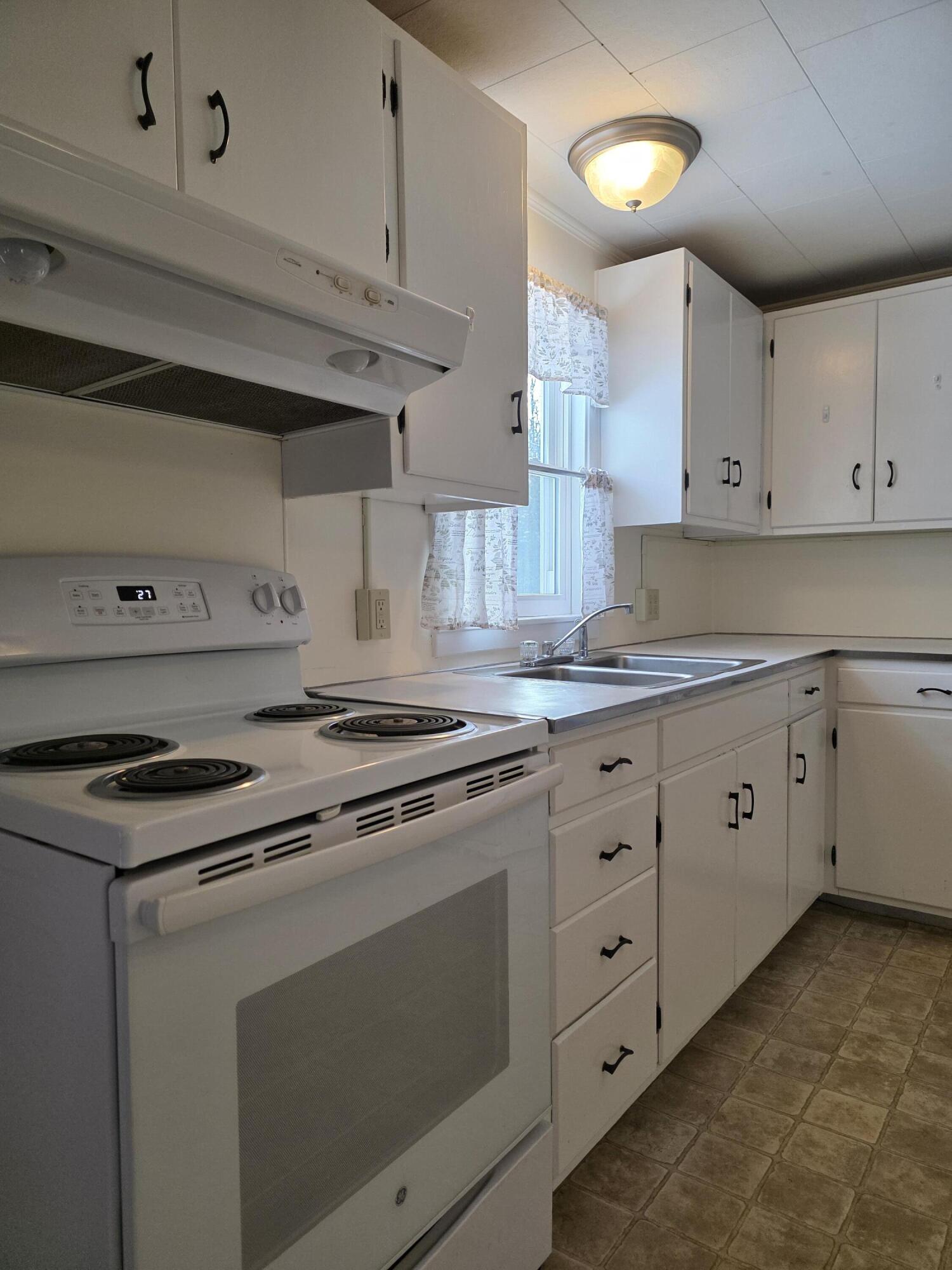 689 Glen Road Jay, NY 12941 - Photo 8 of 20 20251231_132814