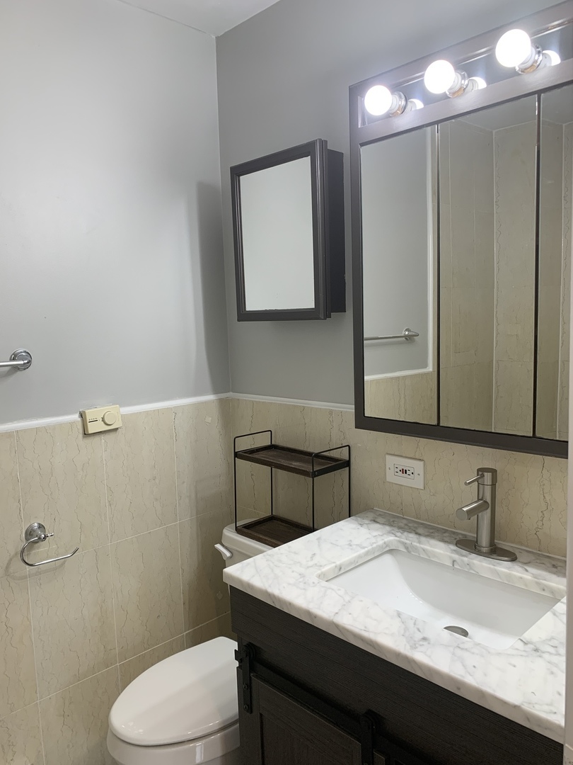 1415 Homestead Road, Unit 8 La Grange Park, IL 60526 - Photo 11 of 31