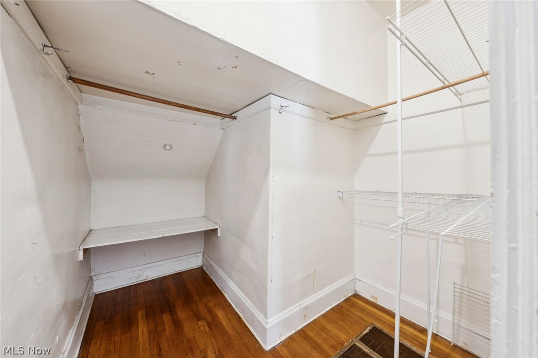 1702 Coventry Road Cleveland, OH 44118 - Photo 42 of 50 Gallery Image 42