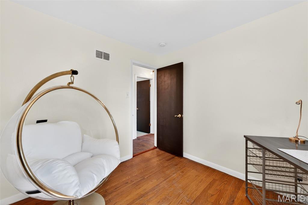 3927 Weber Road St. Louis, MO 63123 - Photo 11 of 41