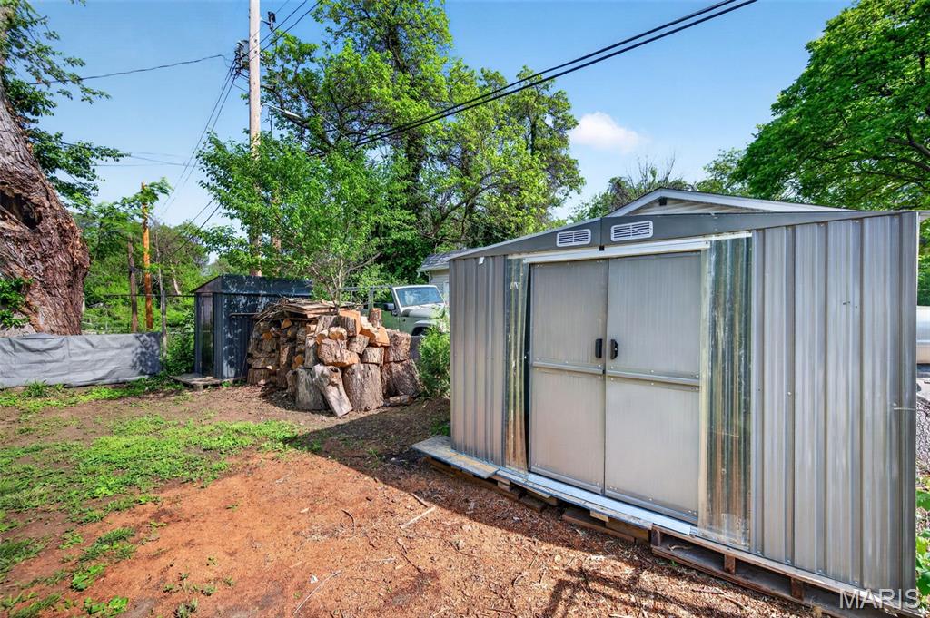 3927 Weber Road St. Louis, MO 63123 - Photo 38 of 41