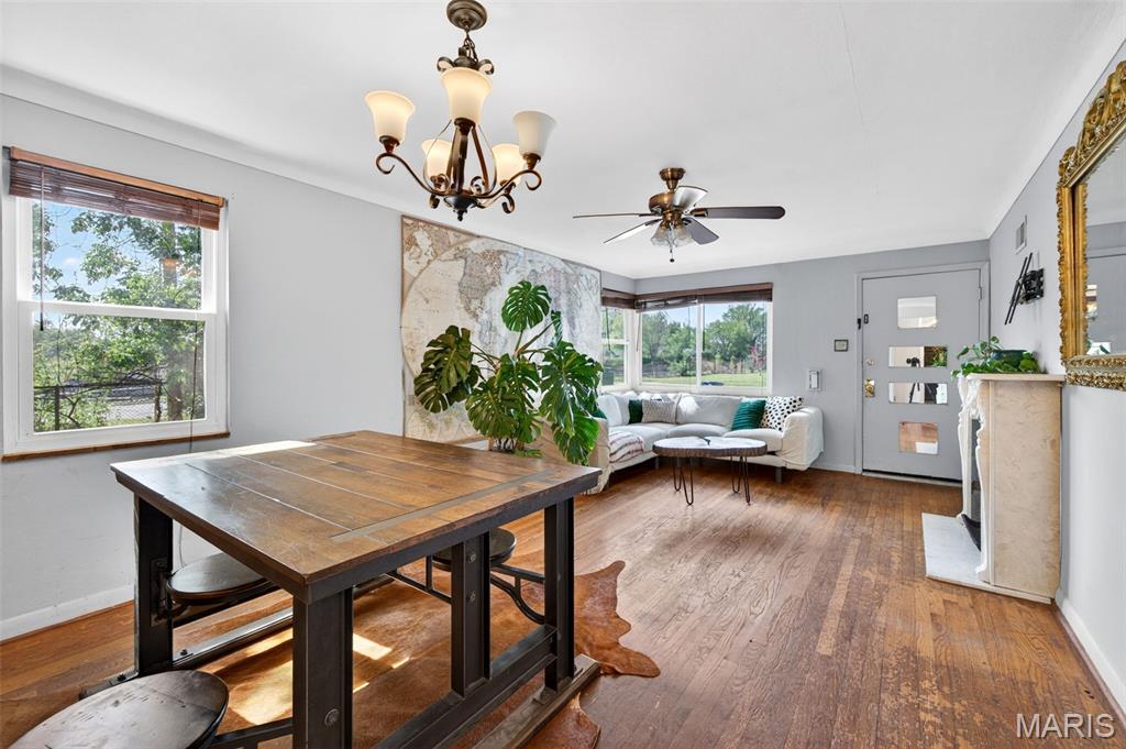 3927 Weber Road St. Louis, MO 63123 - Photo 6 of 41