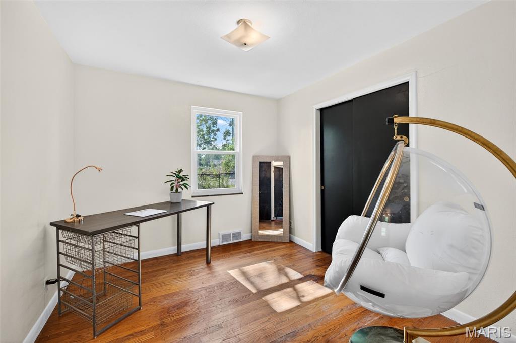 3927 Weber Road St. Louis, MO 63123 - Photo 10 of 41