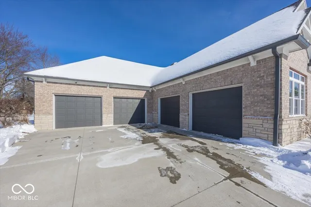 $899,900 | 3310 Guilford Lane, Plainfield, IN 46168