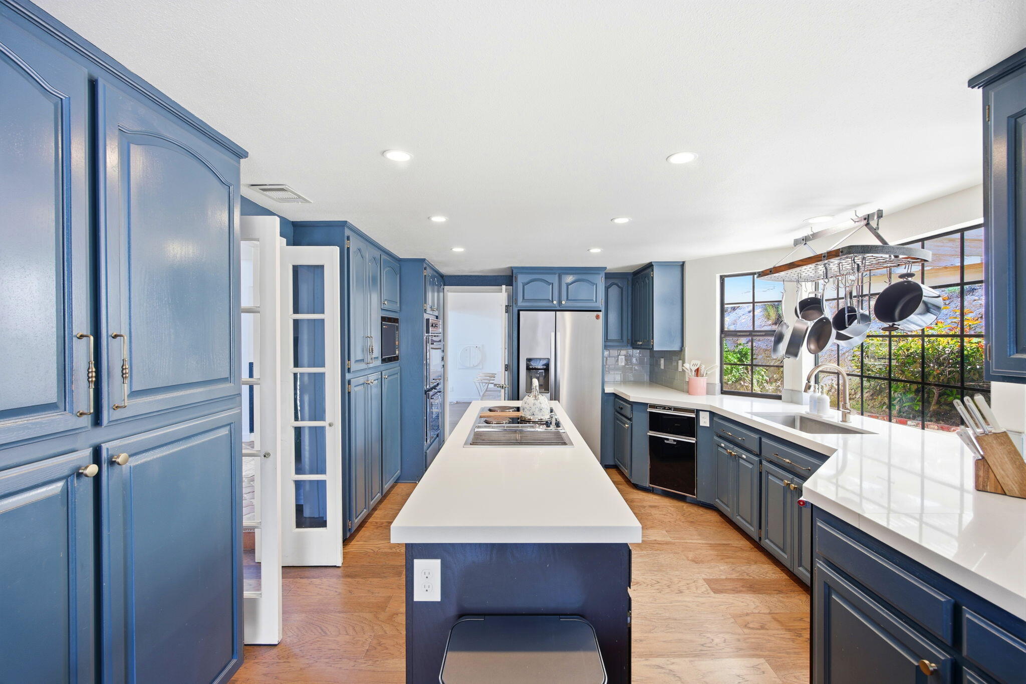 53806 Ridge Road Yucca Valley, CA 92284 - Photo 17 of 87 59-web-or-mls-57