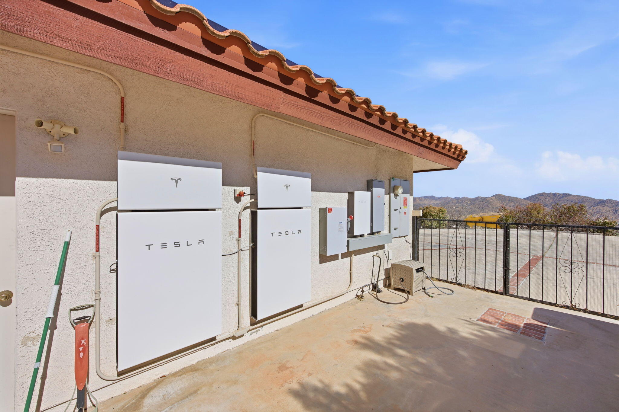 53806 Ridge Road Yucca Valley, CA 92284 - Photo 57 of 87 33-web-or-mls-32