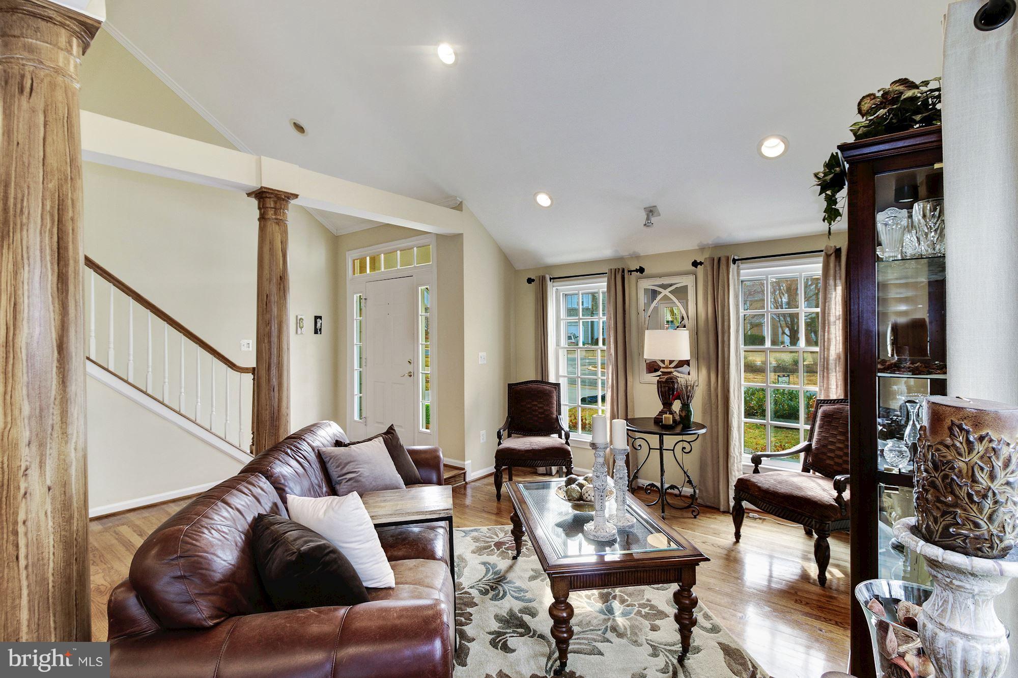 1281 Lamplighter Way Reston, VA 20194 - Photo 8 of 30 Living Room