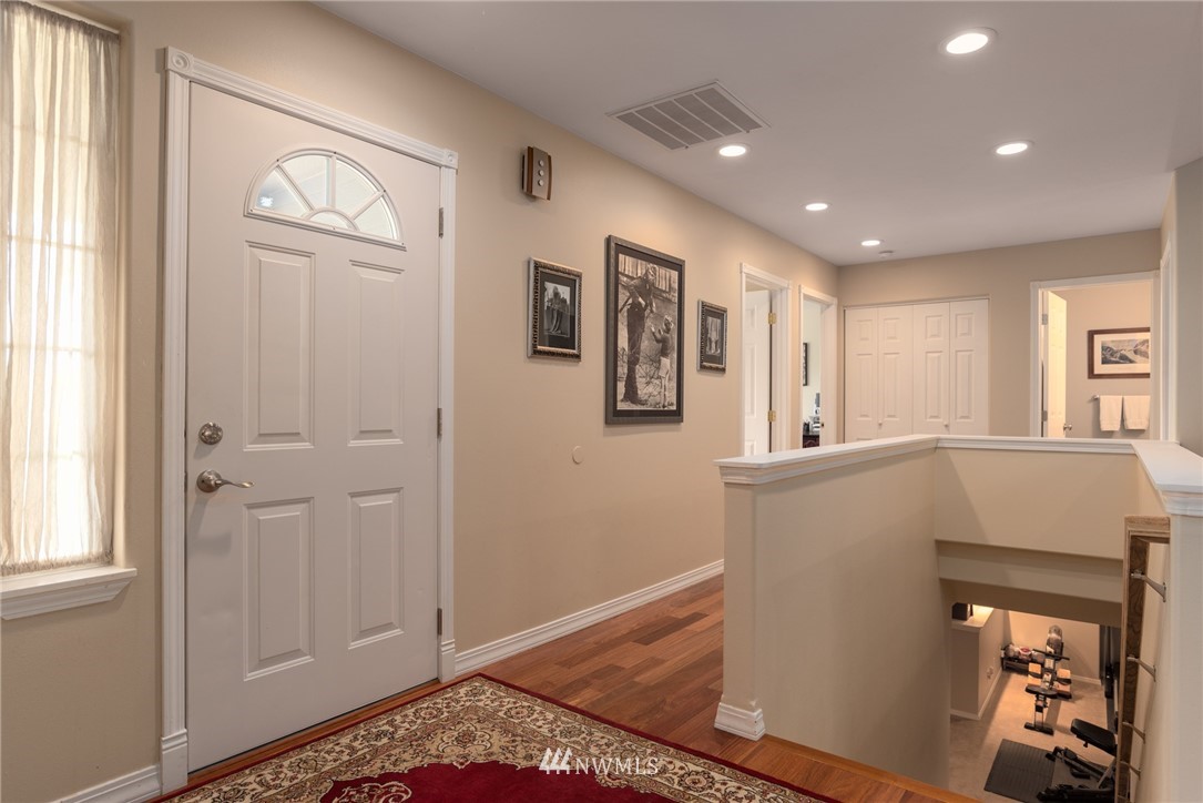 1605 Hoag Road Mount Vernon, WA 98273 - Photo 8 of 40 Gallery Image 8