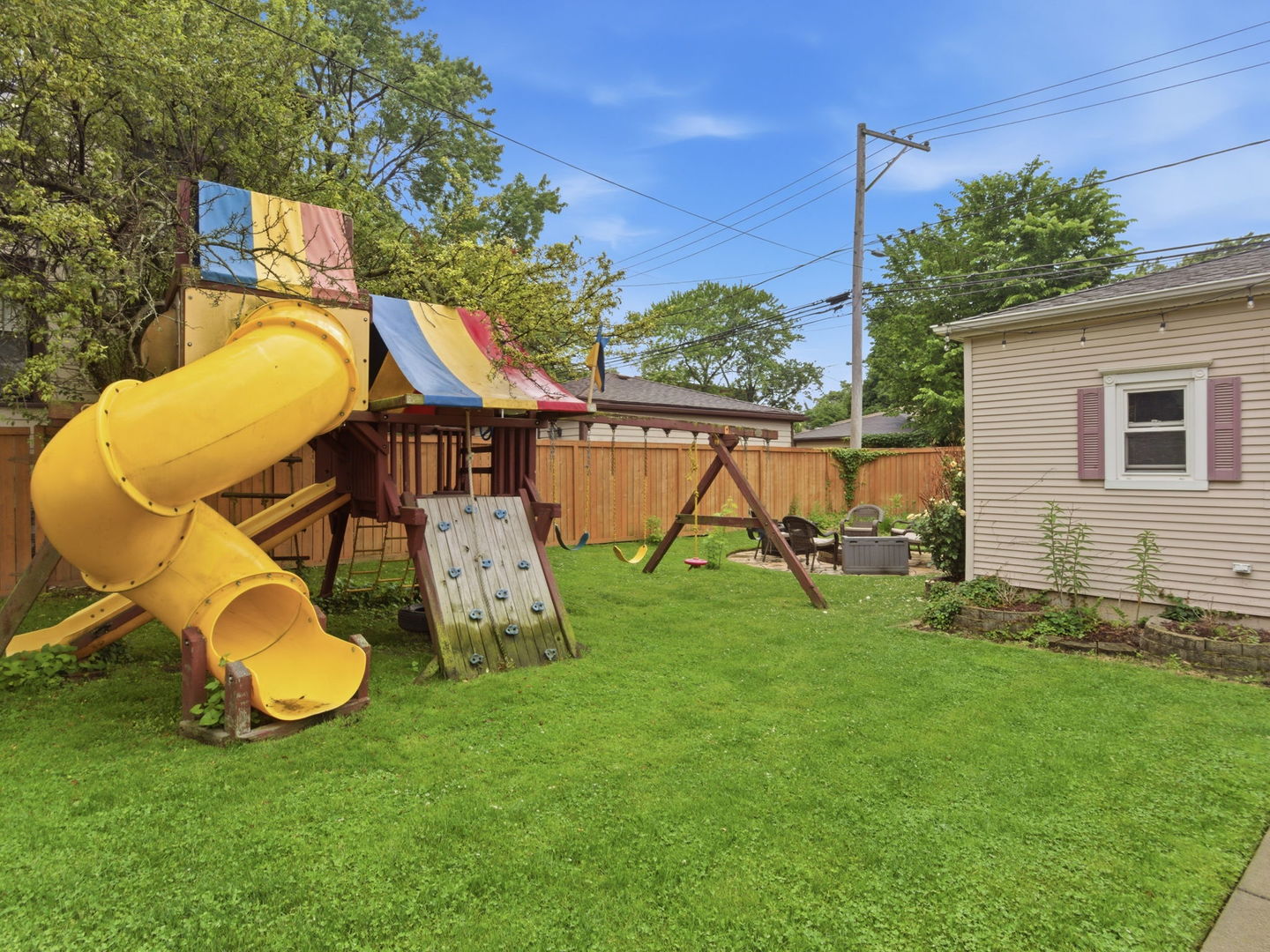 3808 North Ridgeway Avenue Chicago, IL 60618 - Photo 26 of 31
