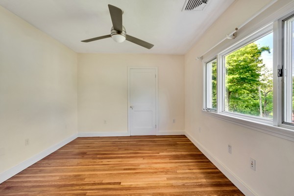 374 Treble Cove Road Billerica, MA 01862 - Photo 16 of 25