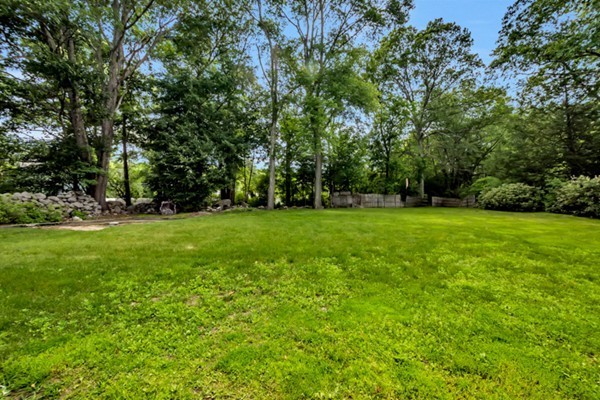 374 Treble Cove Road Billerica, MA 01862 - Photo 23 of 25