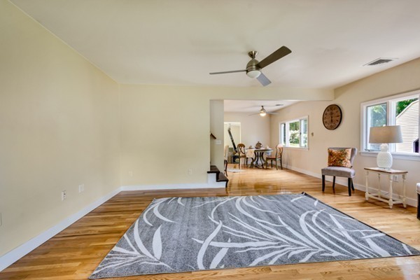374 Treble Cove Road Billerica, MA 01862 - Photo 9 of 25