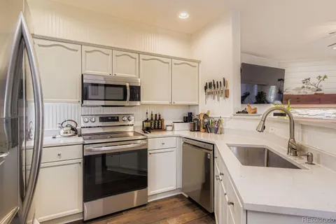 $380,000 | 8358 South Independence Circle, Unit 105, Littleton, CO 80128