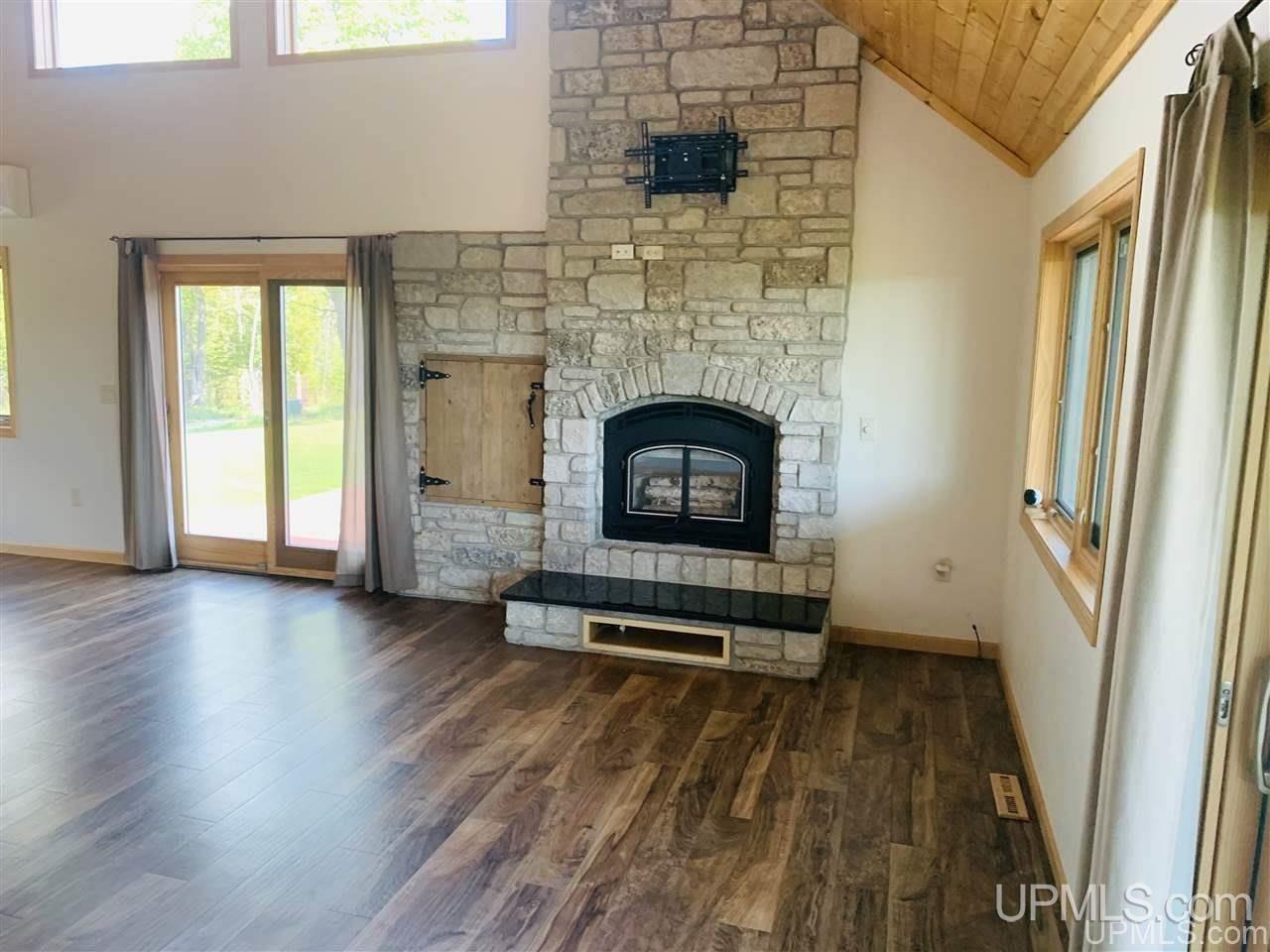 9495 Co Road Cornell, MI 49818 - Photo 17 of 40