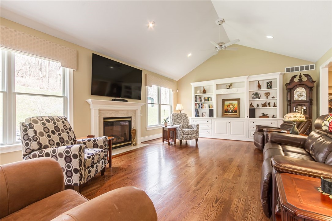 670 Victor Egypt Road Victor, NY 14564 - Photo 8 of 44