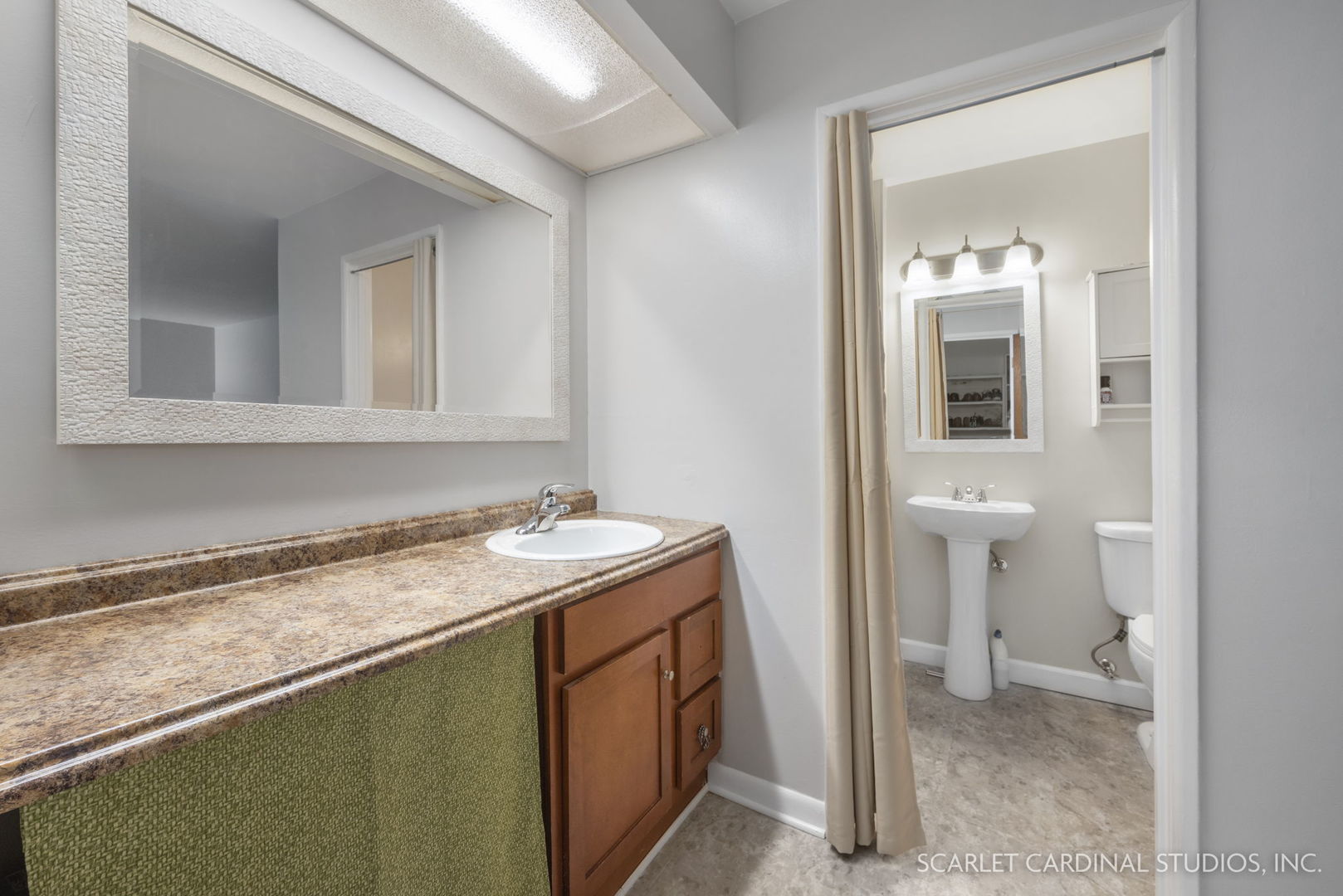 162 Tracy Way Bolingbrook, IL 60440 - Photo 9 of 11 a bathroom with a sink and a toilet