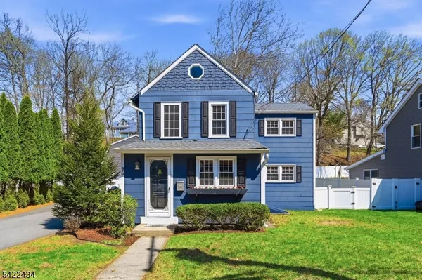 $599,900 | 96 Carey Avenue, Butler, NJ 07405