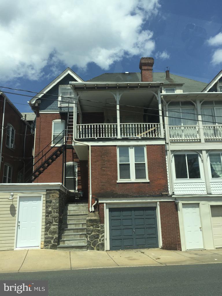 1306 West 13th Street, Unit 1 Wilmington, DE 19806 - Photo 21 of 21 a front view of a house