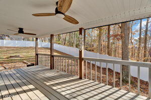 4701 Edens View Road Kingsport, TN 37664 - Photo 37 of 40 Back porch 2