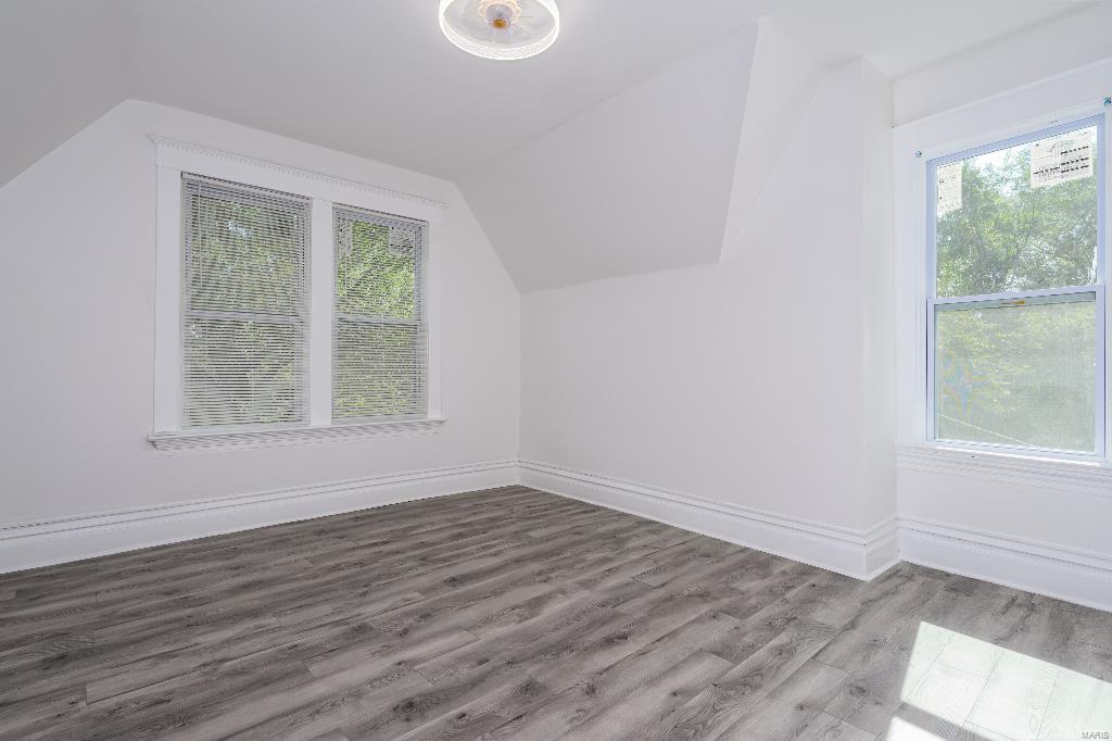 5638 Summit Place St. Louis, MO 63136 - Photo 18 of 30