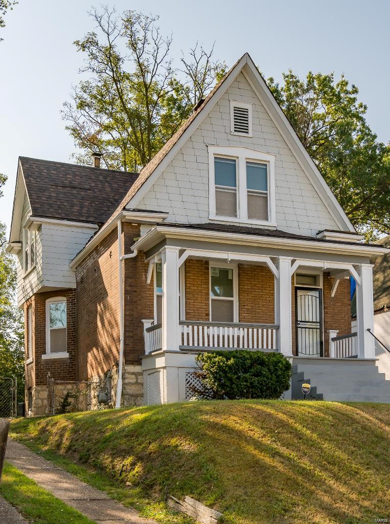 5638 Summit Place St. Louis, MO 63136 - Photo 2 of 30